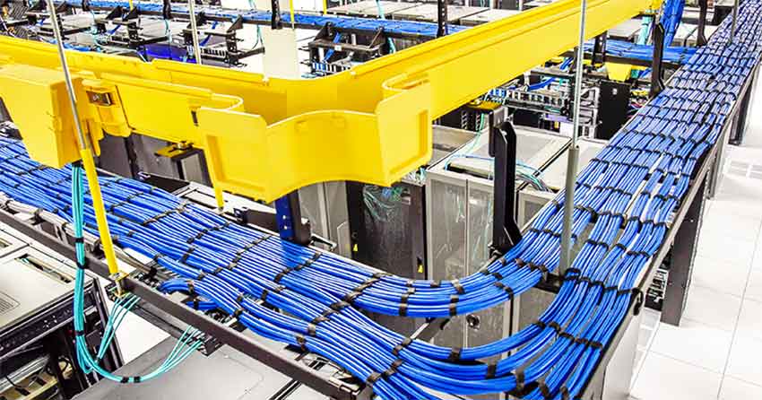 Thi công lắp đặt hệ thống mạng LAN cáp quang tòa nhà văn phòng, KCN