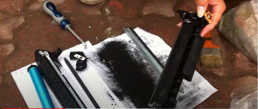 Kỹ thuật viên sửa máy in tận nơi – dịch vụ uy tín tại Hà Nội